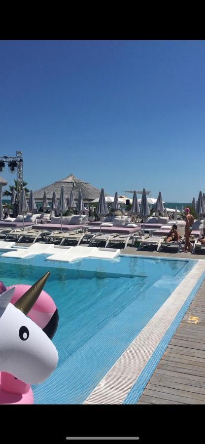 Mamaia Beach Luxury Apartment Eksteriør bilde